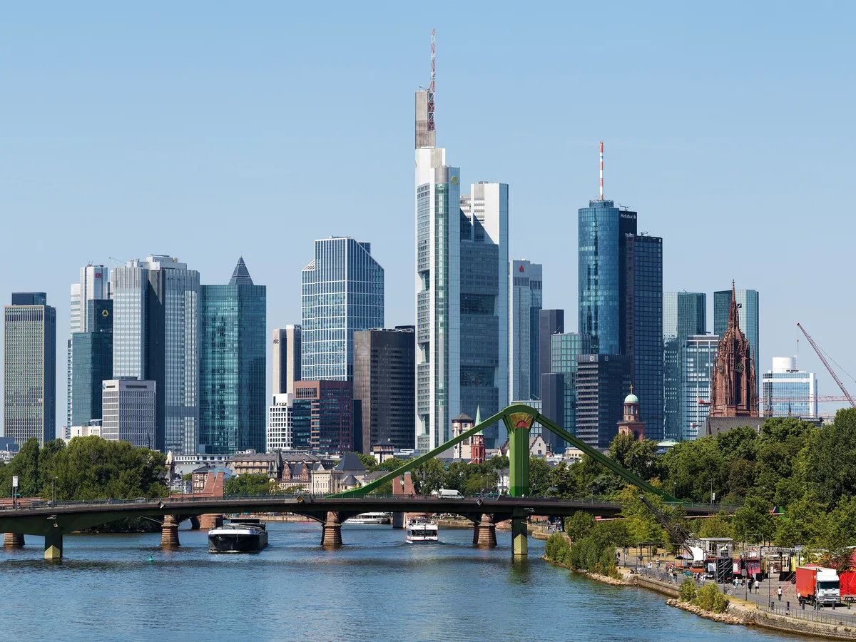 Frankfurt — Frankfurt Airport