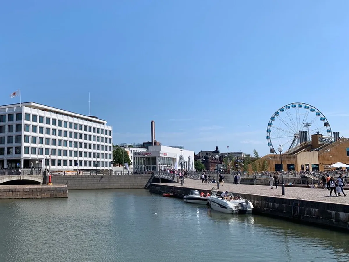 Helsinki — Helsinki-Vantaa