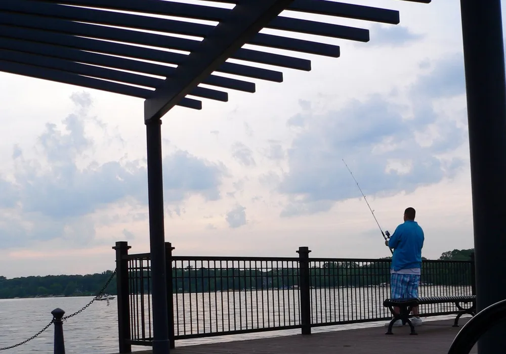 Lake Zurich promenade